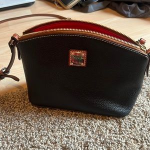Dooney and Bourke cross shoulder purse with dust bag